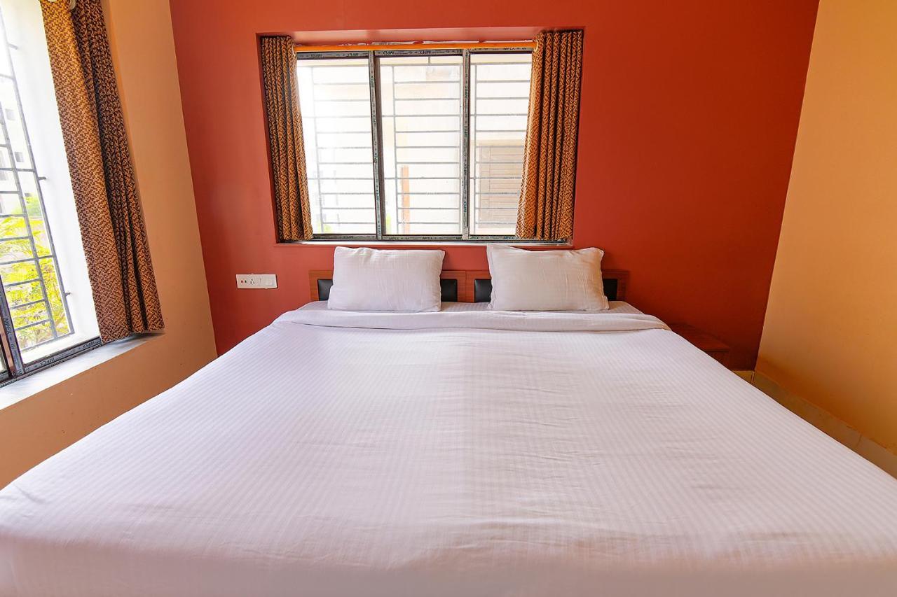 Fabhotel Amar Raj Inn Kolkata Eksteriør bilde